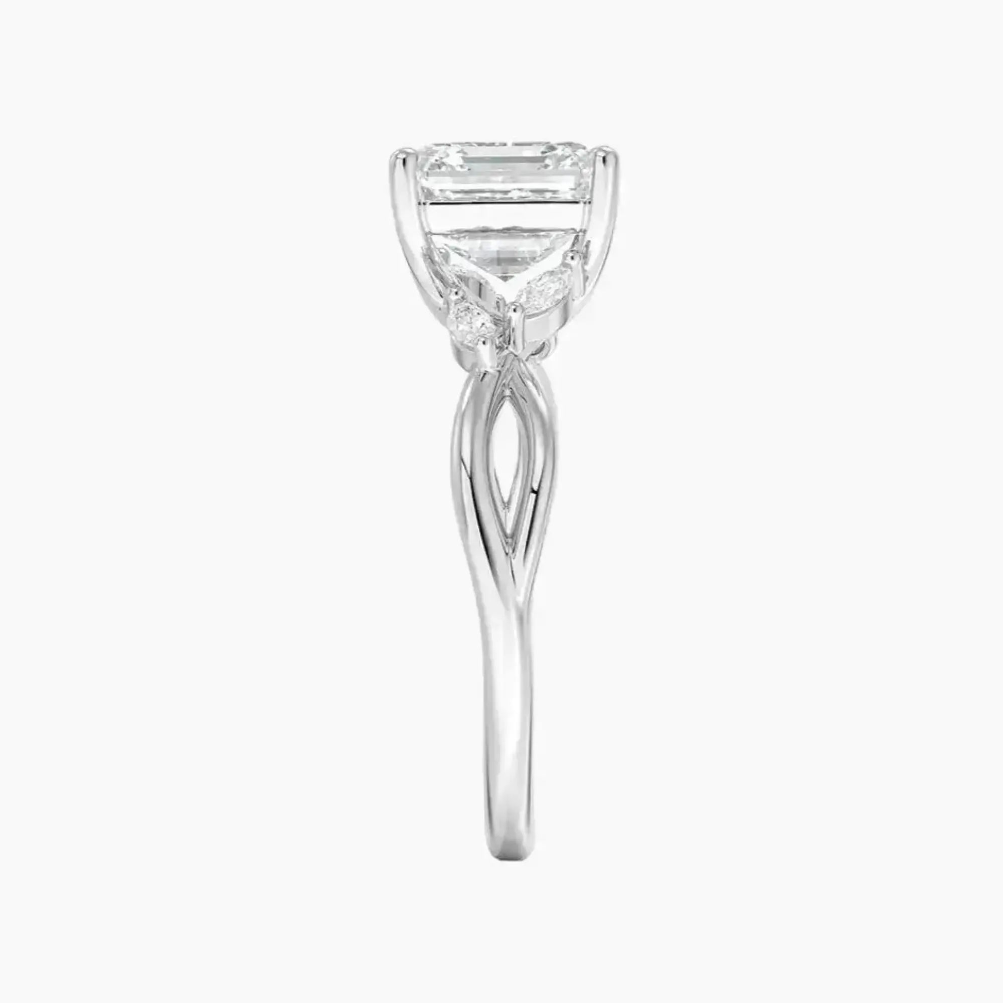 Amara Asscher Designer 2 Carat Lab Grown Diamond Engagement Ring in 18K Yellow Gold