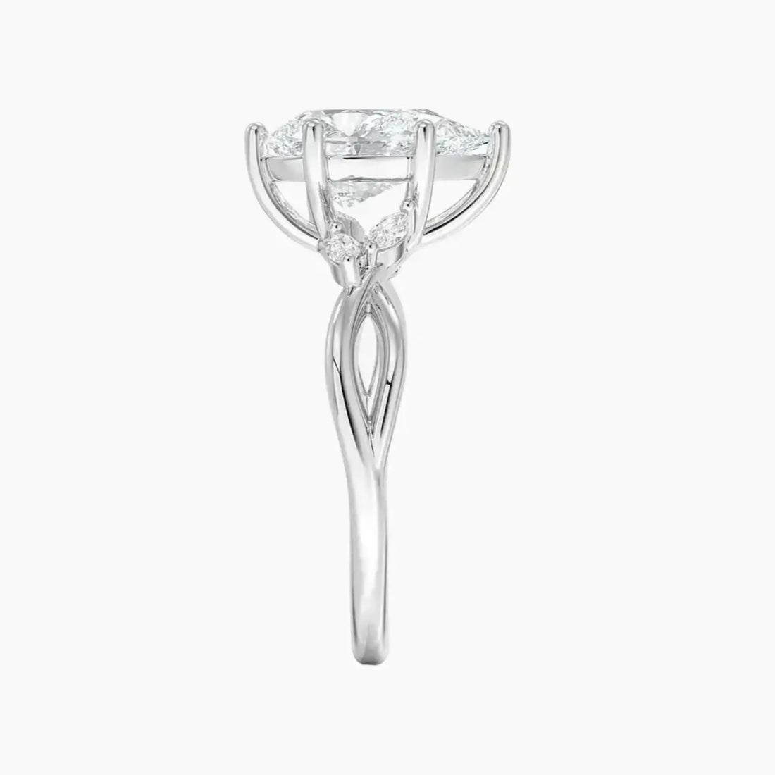 Amara Pear Designer 1.5 Carat Lab Grown Diamond Engagement Ring in 18K Yellow Gold